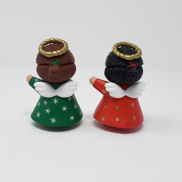 Hallmark Seasonings Greetings Salt Pepper Christmas Holiday Shaker - Picture 5 of 8